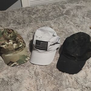 Men's Camouflage and White Caps Set